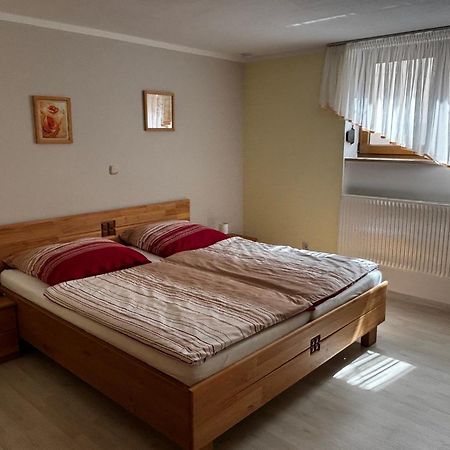 Abseits Vom Laerm Und Verkehr Litzendorf Exterior foto